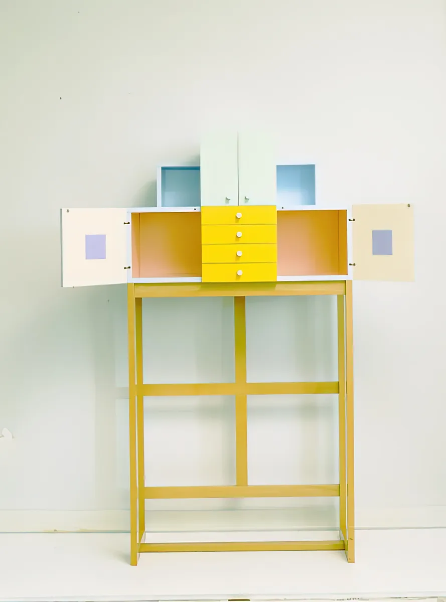 Kabinettskåp Konfetti